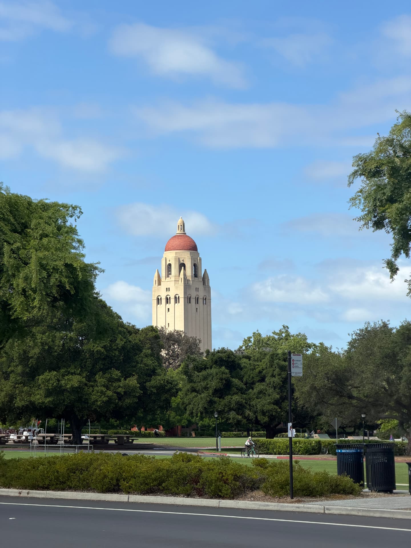 Hoover Tower on the Stanford campus